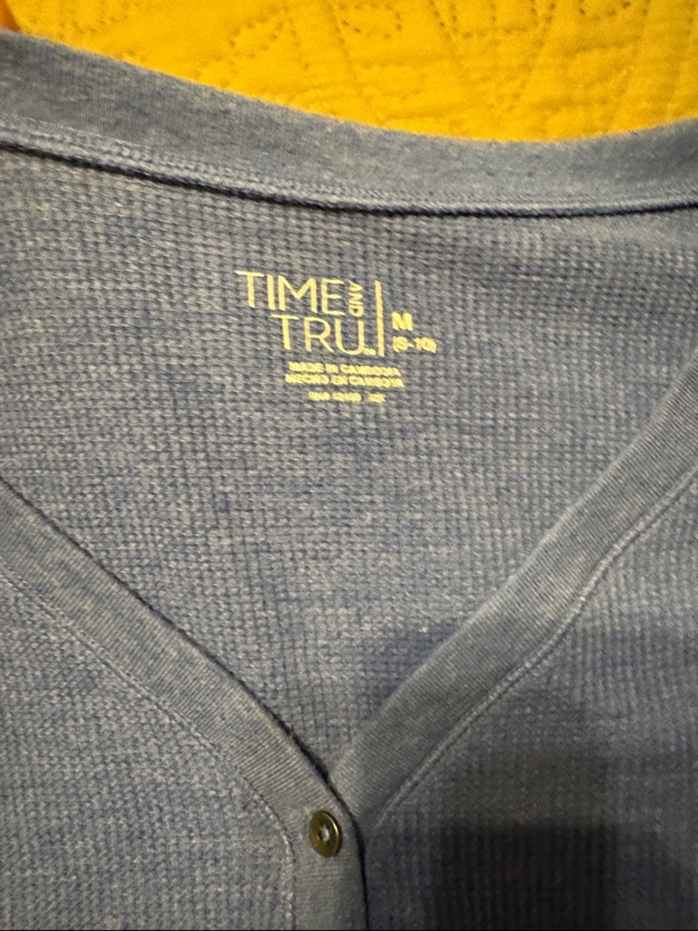 Time and Tru Blue Long-Sleeve Henley Top with Button Placket - Picture 2 of 2